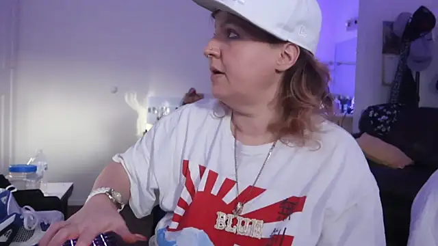 BellaBlueBBW online show from 02/17/25, 03:09