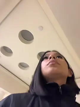 AlyssaRay online show from 03/28/26, 11:43