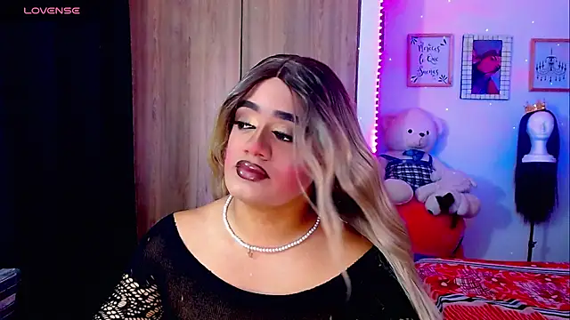 Sofiabigcock22 online show from 02/17/26, 12:01