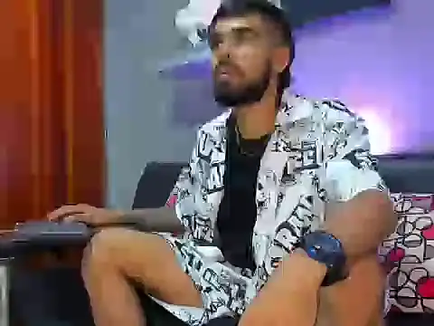 black kameron  online show from 11/02/25, 01:08