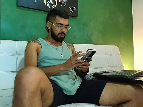 black kameron  online show from 01/06/26, 12:47