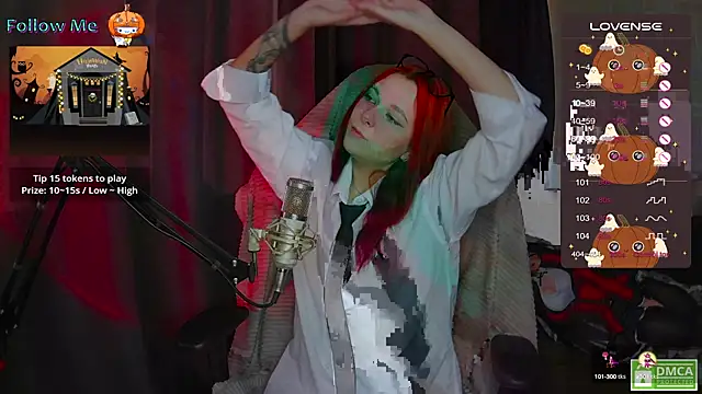 ChloeLewisss online show from 10/13/25, 02:22