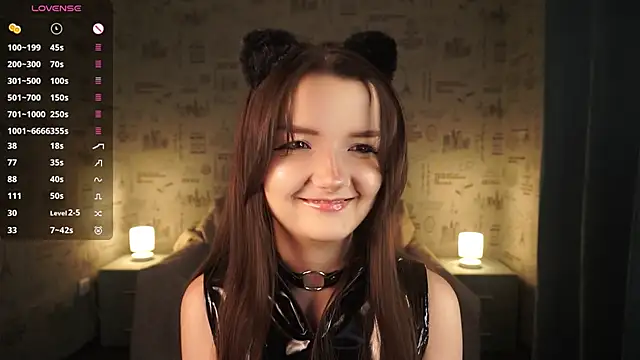  Cute World  online show from 10/31/25, 09:05