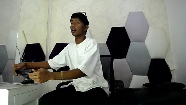 Mick storm online show from 02/25/26, 07:12