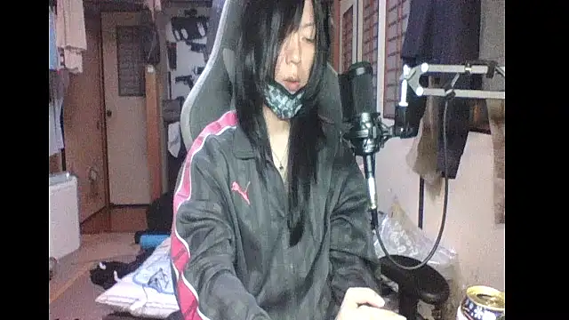 Snapshot of harinyanxxx chatting on 10/31/25, 06:53 harinyanxxx online show from 10/31/25, 06:53