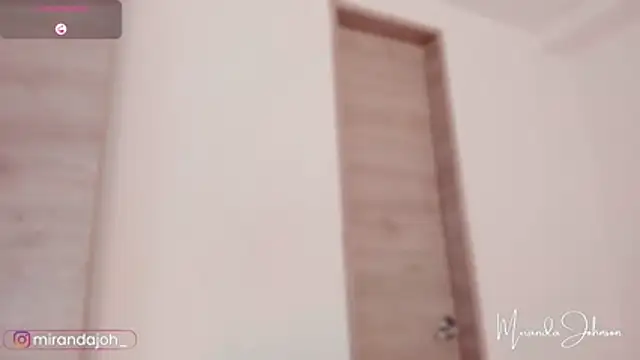 MirandaJohnson  online show from 12/04/25, 02:26