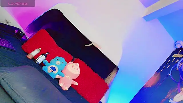 ANGEL EVIL S7 online show from 04/12/26, 02:27