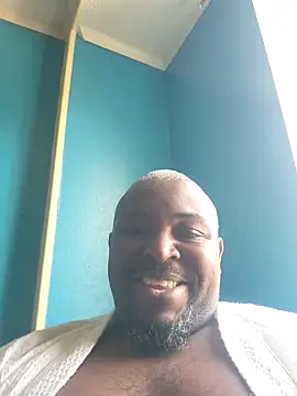 Snapshot of diquemon chatting on 10/25/25, 06:13 diquemon online show from 10/25/25, 06:13