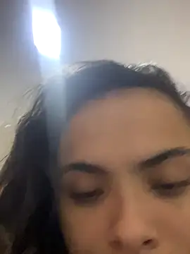 safadinhaquenteW online show from 10/19/25, 02:12