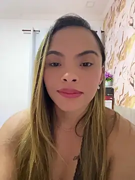 safadinhaquenteW online show from 07/10/26, 02:27