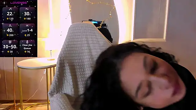 Aisha Goldstein online show from 02/07/26, 06:39