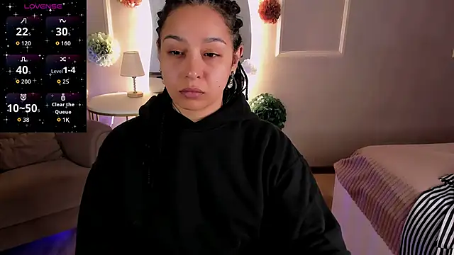 Aisha Goldstein online show from 04/10/26, 05:56