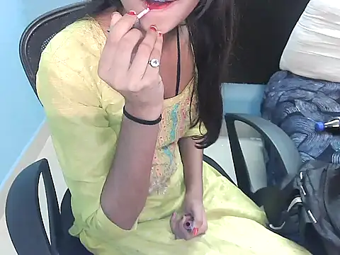 notty heena online show from 11/23/25, 03:39