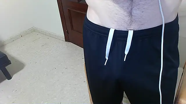 ZorroRomeo online show from 10/20/25, 04:29