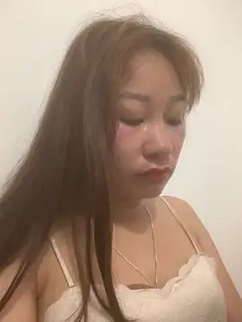 Linh sexyy online show from 03/25/26, 11:00