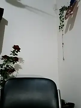 Jessica-03 online show from 11/04/25, 05:06