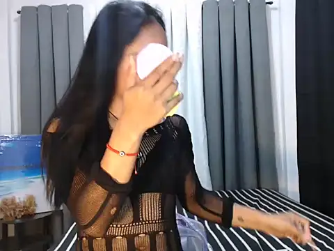 kettie  online show from 10/27/25, 10:41