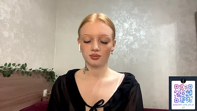 Iamlylu online show from 12/03/25, 05:26