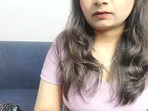 Model Show01 online show from 01/15/26, 05:27