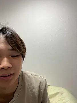 nagi 112 online show from 10/31/25, 04:08