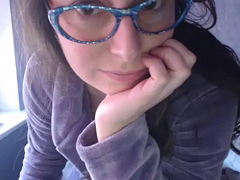 Snapshot of LuckyLisa23 chatting on 02/03/26, 11:15 LuckyLisa23 online show from 02/03/26, 11:15