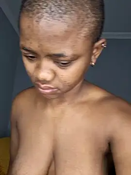 certifiedhottie2025 online show from 07/10/26, 06:28