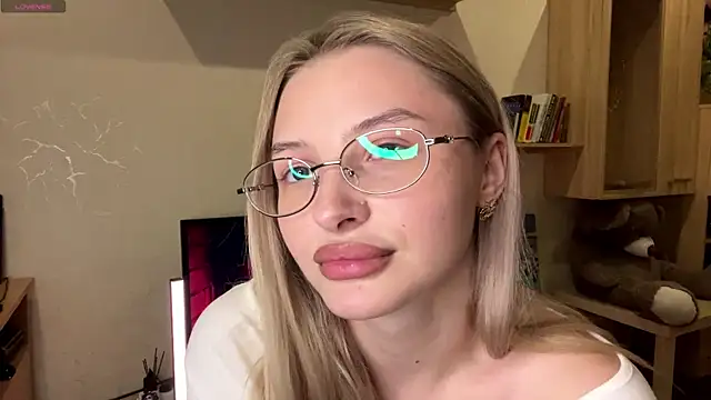 VictoriaMystery online show from 11/09/25, 01:09