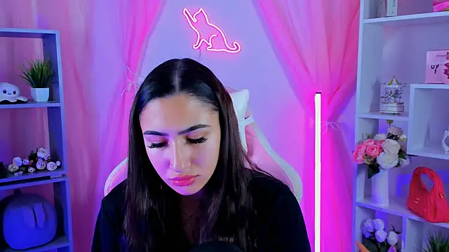 RebeckaThornton online show from 10/29/25, 09:33