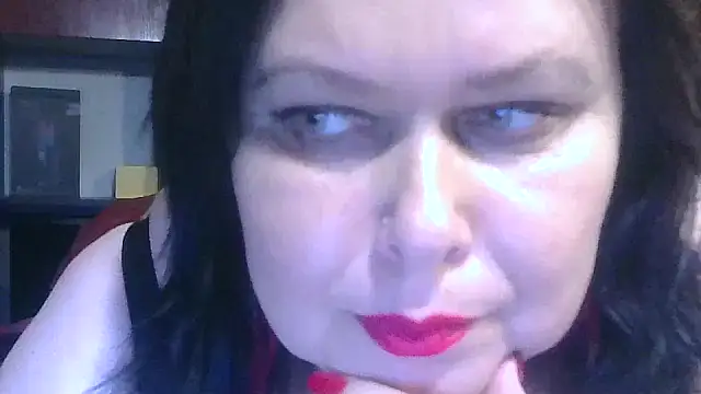 Snapshot of CharleeKendall chatting on 11/12/25, 07:35 CharleeKendall online show from 11/12/25, 07:35