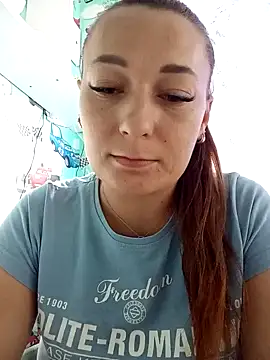 HollyDollsi online show from 10/13/25, 10:15