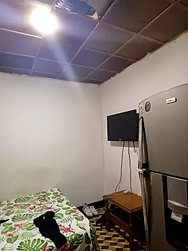 lacrespa24 online show from 10/25/25, 09:20