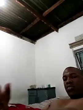 MyGuy352 online show from 12/18/25, 04:18