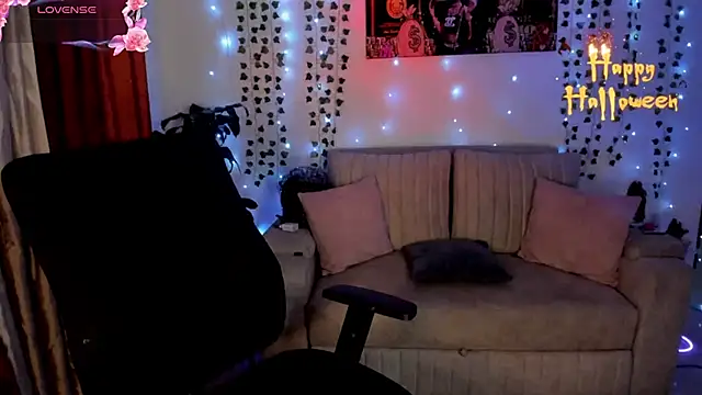 Lizz martins online show from 11/01/25, 02:57