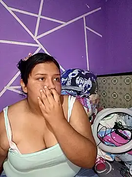 Snapshot of natt-bigass chatting on 06/15/26, 12:57 natt-bigass online show from 06/15/26, 12:57