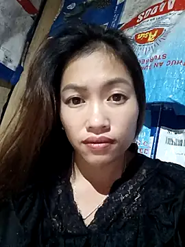 Snapshot of -Paige- chatting on 10/18/25, 11:55 -Paige- online show from 10/18/25, 11:55