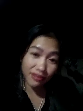 Snapshot of -Paige- chatting on 11/05/25, 11:32 -Paige- online show from 11/05/25, 11:32