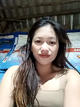 Snapshot of -Paige- chatting on 11/17/25, 03:51 -Paige- online show from 11/17/25, 03:51