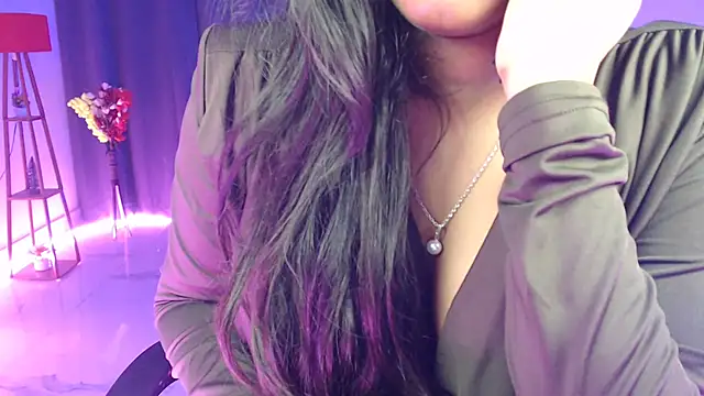 Rashiii  online show from 02/07/26, 04:00