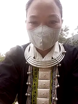 nat-tri online show from 11/12/25, 10:04