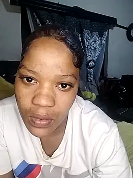 Snapshot of CaramelBoootie chatting on 12/03/25, 05:33 CaramelBoootie online show from 12/03/25, 05:33