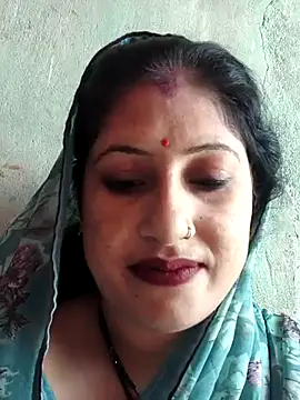Snapshot of Rayal_bhabi chatting on 05/18/26, 01:02 Rayal bhabi online show from 05/18/26, 01:02