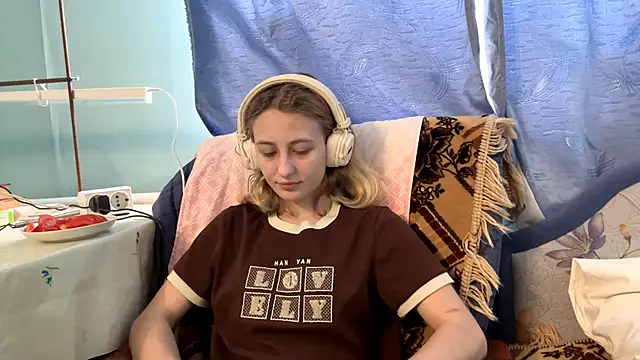 AmeliLia online show from 02/09/26, 09:24