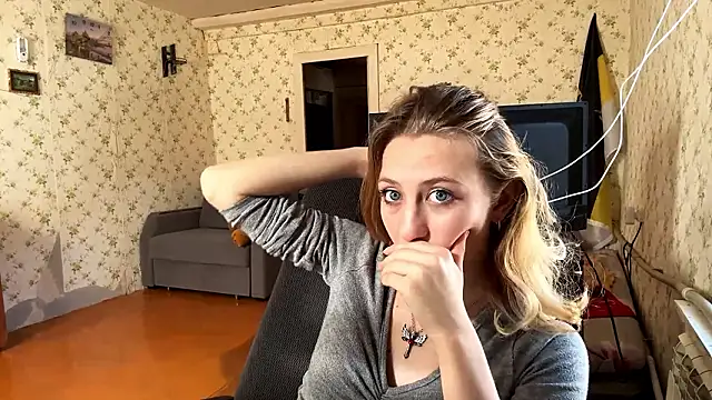 AmeliLia online show from 03/23/26, 11:47