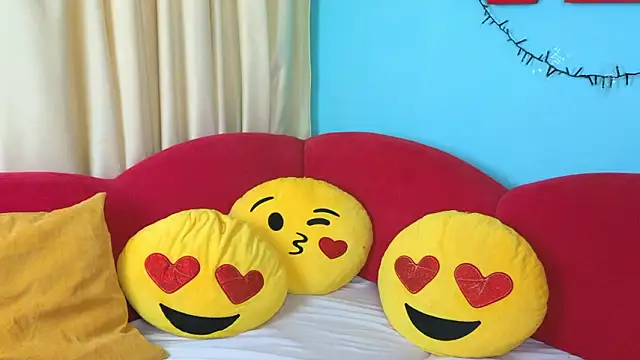 Soft Lilly online show from 03/31/26, 05:41