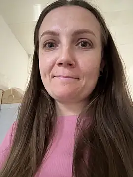 Amy  Leee  online show from 03/18/26, 12:08