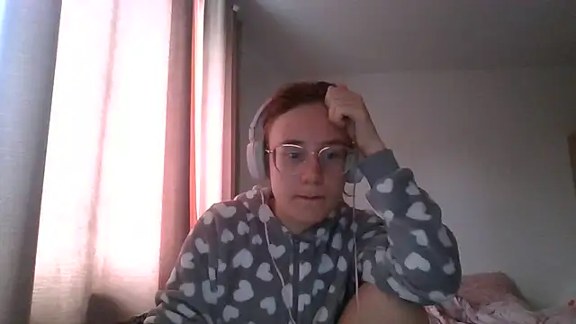 LuckySLove online show from 07/07/26, 03:05