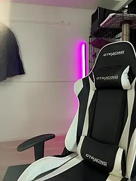 ericiii online show from 02/19/26, 03:24