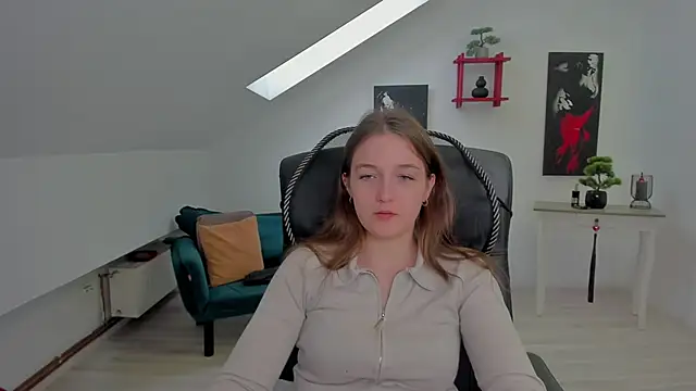 AnneWilsonn online show from 05/08/26, 05:35