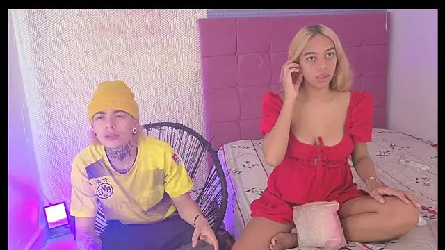 lily and wan online show from 10/25/25, 06:54