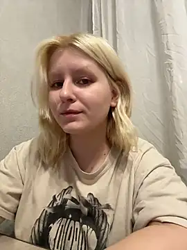 BonnyeBoom online show from 02/25/26, 03:32